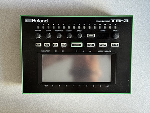 ROLAND TR8, ROLAND TB3 (6 foto / 7)