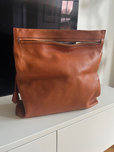 Tom Ford Caramel Tan Suede Leather Wrist bag (4 foto / 4)