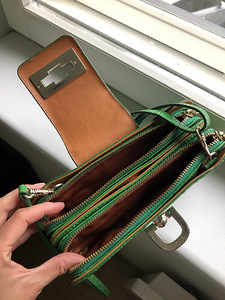 DKNY/DKNY hankkott nahast kott (4 foto / 6)