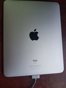 iPad 1 16 gb (2 foto / 2)