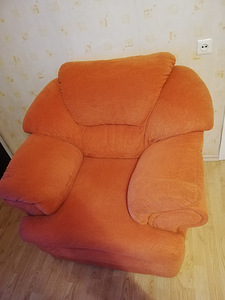Diivanvoodi ja tugitool (3 foto / 4)