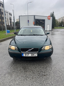 Volvo s60 2.4 manual (6 foto / 8)