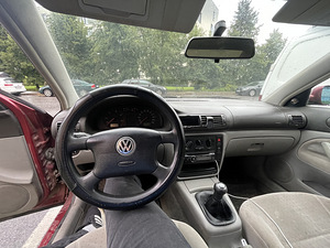 Vw passat 1.9 (6 foto / 8)