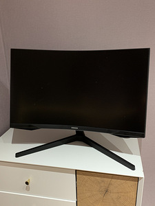 Samsung monitor (2 foto / 8)