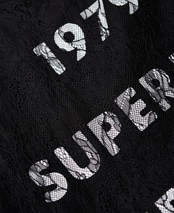 Черная футболка с кружевом Superdry