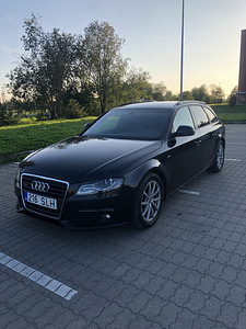 AUDI A4 3.0 TDI 176 kw S-Line (3 foto / 10)