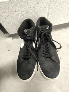 Nike 42,5 (2 фото из 3)