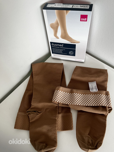Medical compression stocking L new