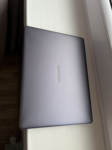 HUAWEI MateBook 13 2020 Intel 8GB + 512 GB (6 foto / 6)