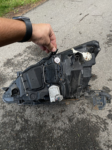 Headlight Lexus is 2005-2012 (5 foto / 5)