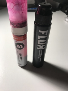 Pigistaja FLUX 5mm ja marker Molotov (1 foto / 3)