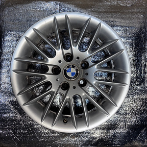 BMW диски R16 (3 фото из 5)