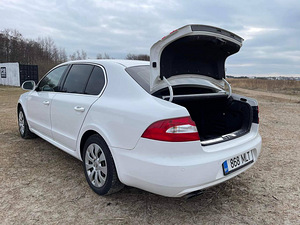 Skoda superb 1.8 bensin (3 foto / 9)