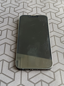 iPhone 13 / 128GB (9 фото из 10)