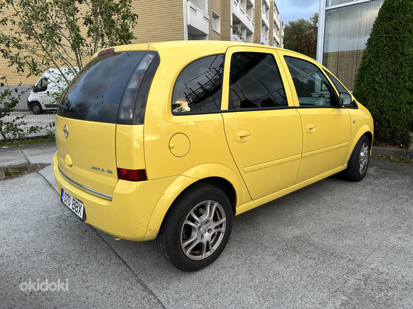 Opel Meriva Active 2009 1.6 77kW (фото #5)
