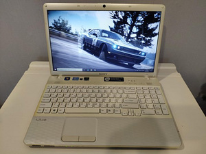 Müün Sony VAIO Core i3/8GB/500GB/Win10 (1 foto / 2)