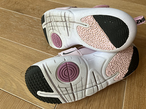 Nike Flex Advance tossud, s 34 (3 foto / 3)