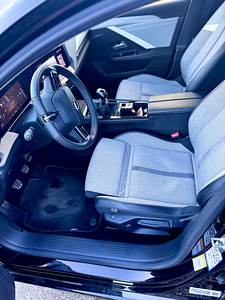 OPEL ASTRA SPORTS TOURER (5 foto / 11)