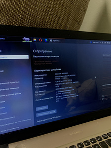 Ноутбук asus (4 фото из 5)