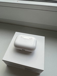 AirPods Pro (3 фото из 5)