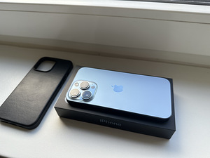 iPhone 13 Pro 128 ГБ (1 фото из 3)