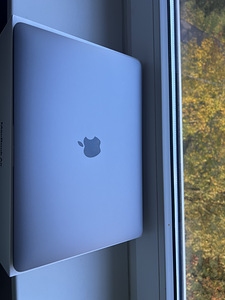 MacBook Air M1 256GB (4 foto / 5)