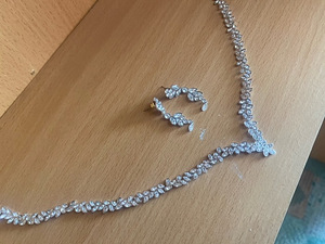 Minimalistlik Swarovski ehete komplekt (2 foto / 3)