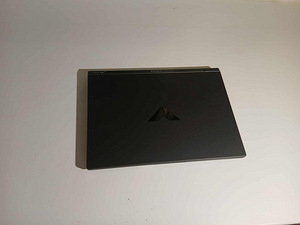 RTX Laptop HP Victus (6 foto / 7)