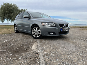 Продам Volvo v50 (7 фото из 13)