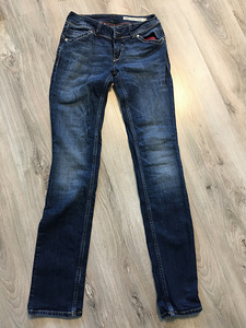 Teksad 👖 👖👖 ja vest (5 foto / 9)