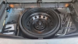 Audi Q7 3.0 TDI 176kW 7 seats (12 foto / 14)