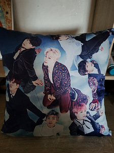 Продаю k-pop вещи (2 фото из 5)
