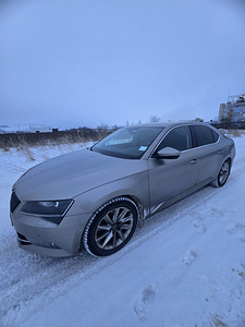 Продам Skoda superb 2015 года. (3 фото из 7)
