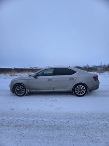 Продам Skoda superb 2015 года. (6 фото из 7)