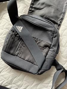 Сумка adidas original (3 фото из 4)