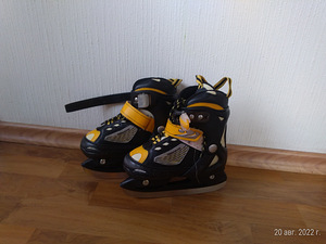 Laste liuuisud 30-33 suurus (1 foto / 4)