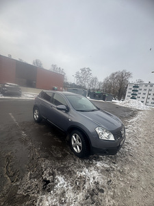 Nissan Qashqai – ökonoomne krossover panoraamkatusega (3 foto / 9)