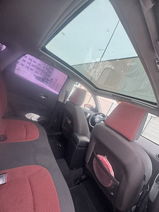 Nissan Qashqai – ökonoomne krossover panoraamkatusega (4 foto / 9)
