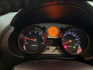 Nissan Qashqai – ökonoomne krossover panoraamkatusega (8 foto / 9)