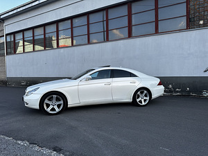 Mercedes-benz cls320 (3 foto / 6)