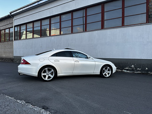 Mercedes-benz cls320 (4 foto / 6)