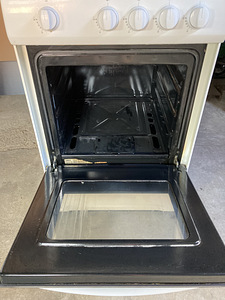 Gaasipliit Zanussi (3 foto / 3)