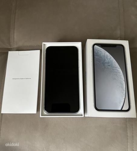 iPhone XR white 128 Gb (+ 2 cases) (foto #2)