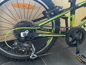 Extra light alu Bike 20'' CUBE & Helmet for 6 y.o. kid (2 foto / 8)