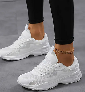 Müüa uued unisex tossud, suurus 39 (1 foto / 6)