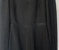 Черный блестящий короткий брючный костюм
