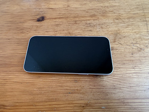 iPhone 14 plus (1 foto / 3)