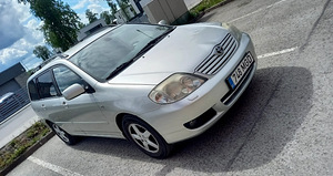 Ostan kõiki Toyota marki sõidukeid (2 foto / 10)