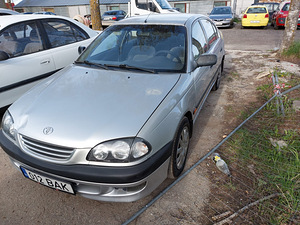 Ostan kõiki Toyota marki sõidukeid (5 foto / 10)