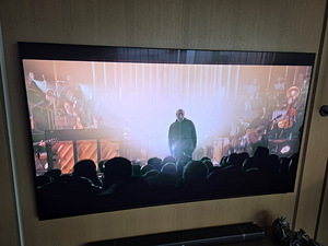Samsung TV 8k 75" (1 foto / 6)